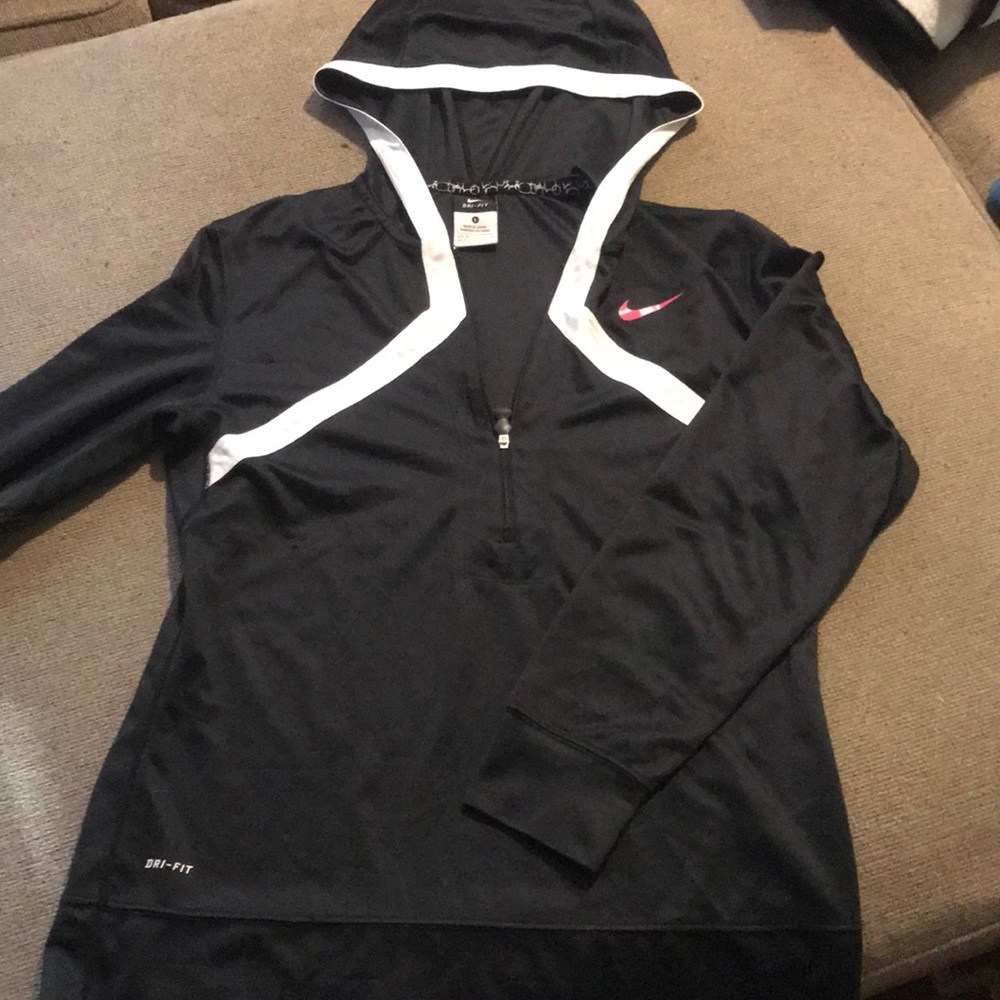 Nike pullover